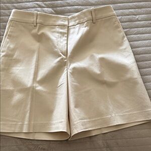 Adrienne Vittadini Cream Women's Bermudas